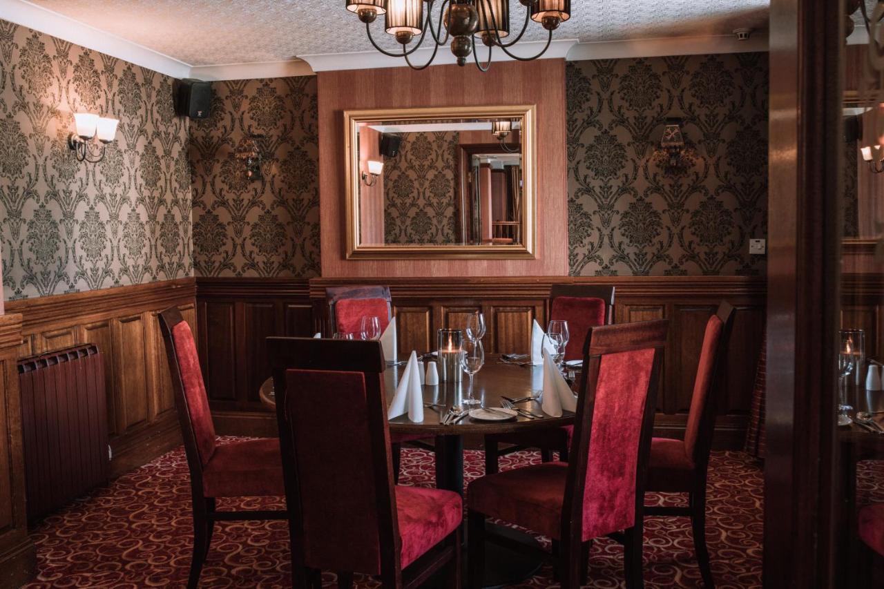 Kee's Hotel Stranorlar Buitenkant foto